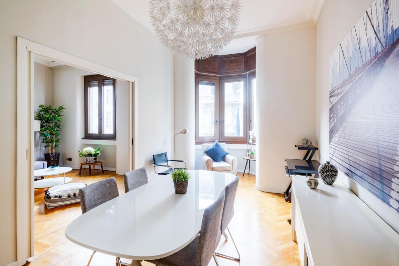Spacious And Brilliant Apartment In Duomo By Easylife 밀라노 외부 사진
