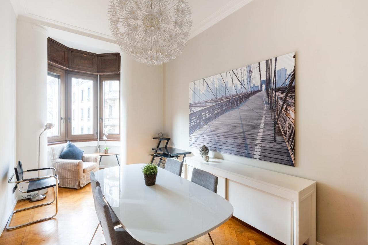 Spacious And Brilliant Apartment In Duomo By Easylife 밀라노 외부 사진