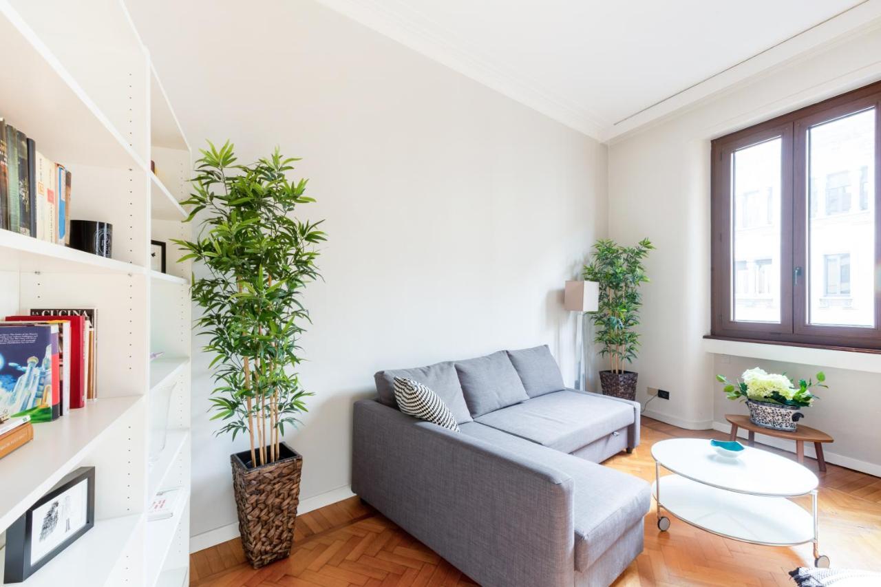 Spacious And Brilliant Apartment In Duomo By Easylife 밀라노 외부 사진
