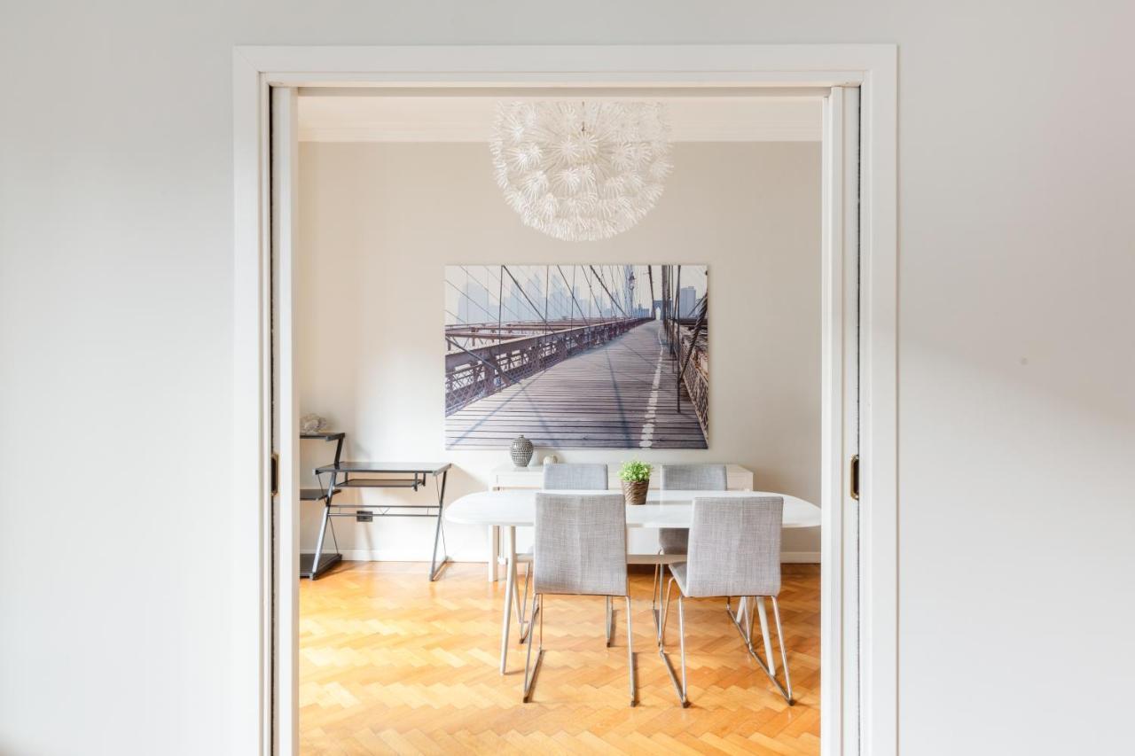 Spacious And Brilliant Apartment In Duomo By Easylife 밀라노 외부 사진